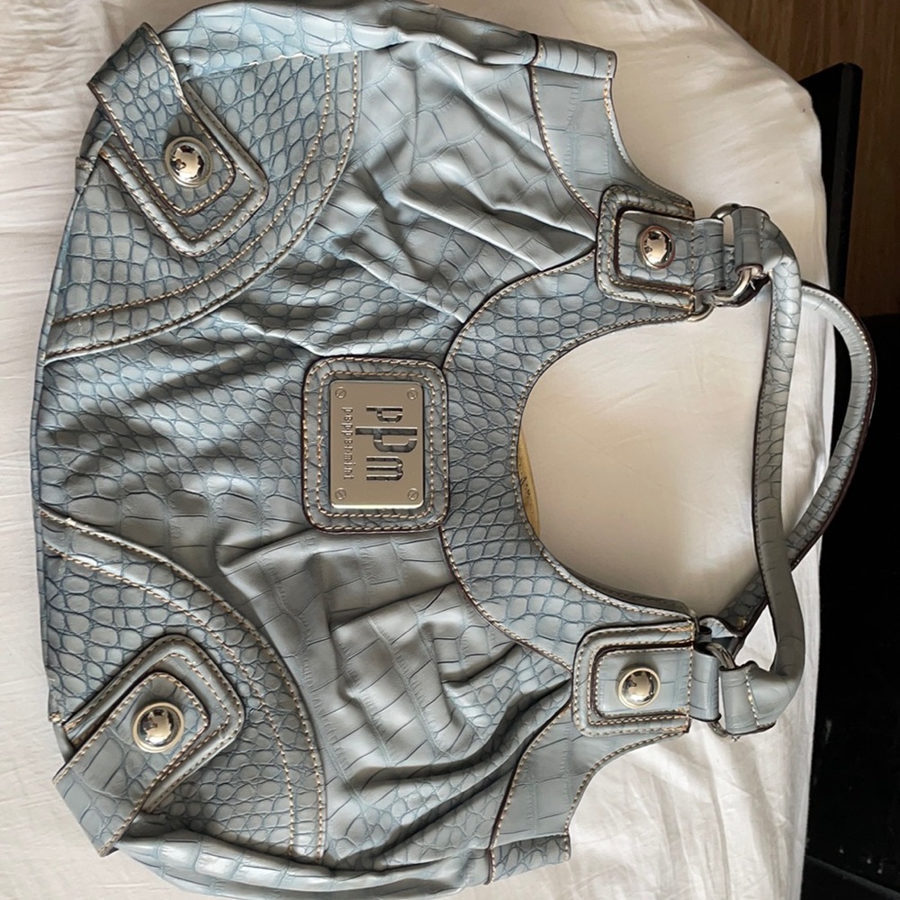 A shoulder bag
